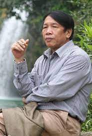 Nhà văn Khuất Quang Thụy