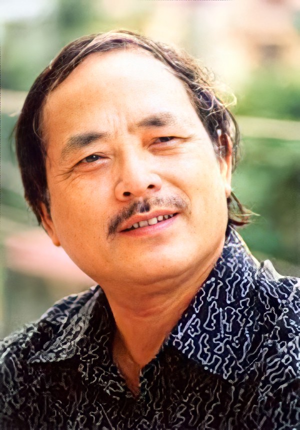 nhà thơ Y Phương